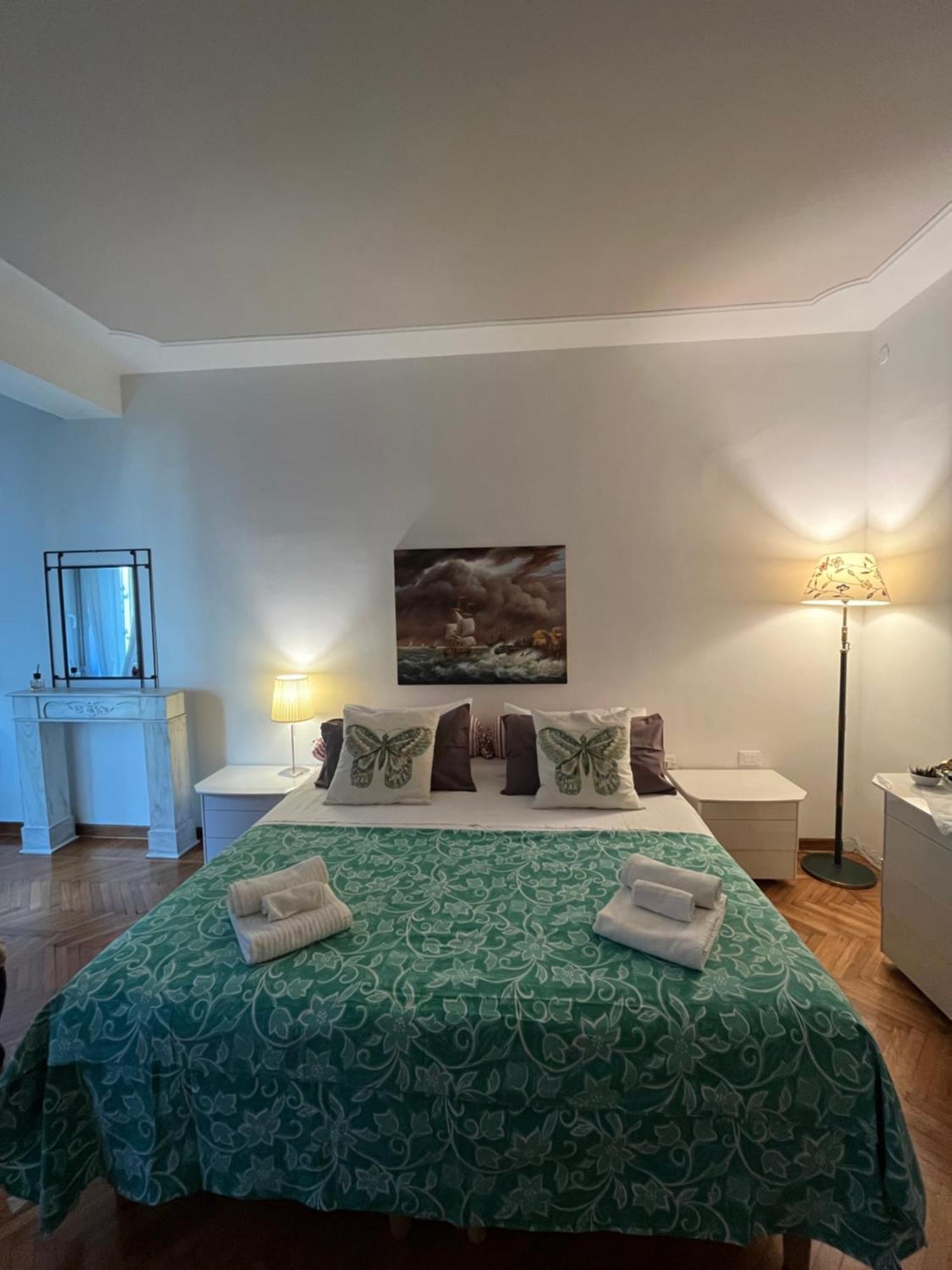 Residenza Delle Farfalle-Tripla Con Bagno Privato E Matrimoniale Con Bagno Condiviso Padua Exterior foto